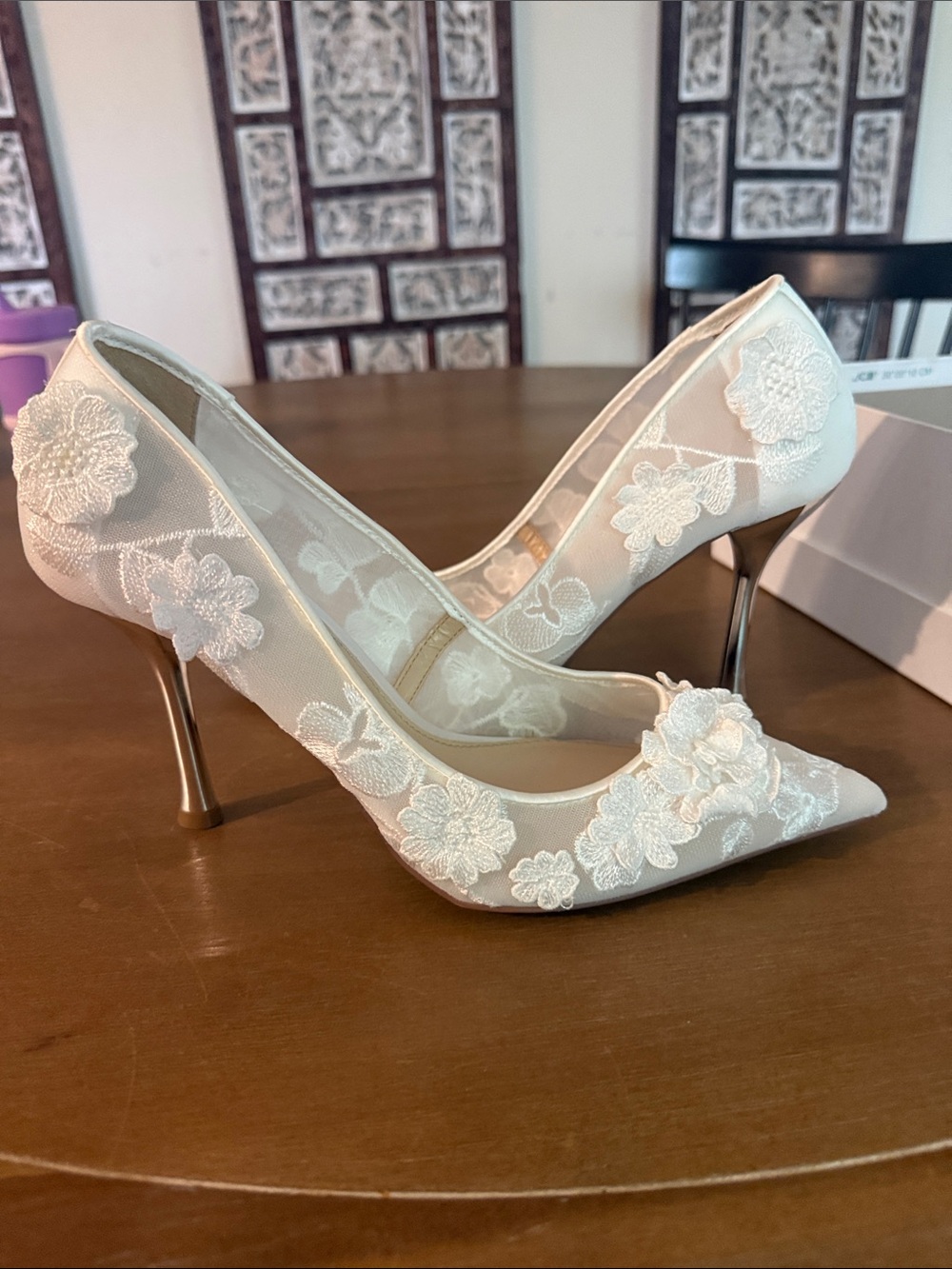 Elegant White Lace Floral Pointed-Toe Heels